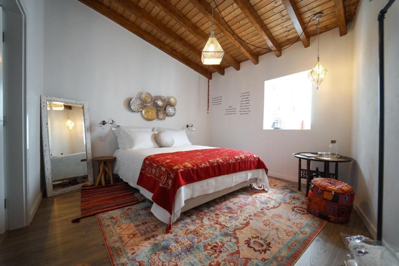 Maria'S Guesthouse Beja Bagian luar foto